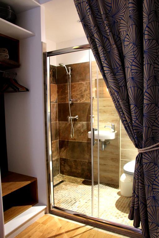 Private Room In A Parisian Homestay! - Close To It All! Camera foto